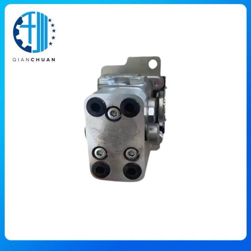 Foot Pedal Valve 702-16-04250 for Komatsu PC200-7 PC200-8 Excavator Spare Parts